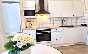 Villa Ruths Stay Torni
